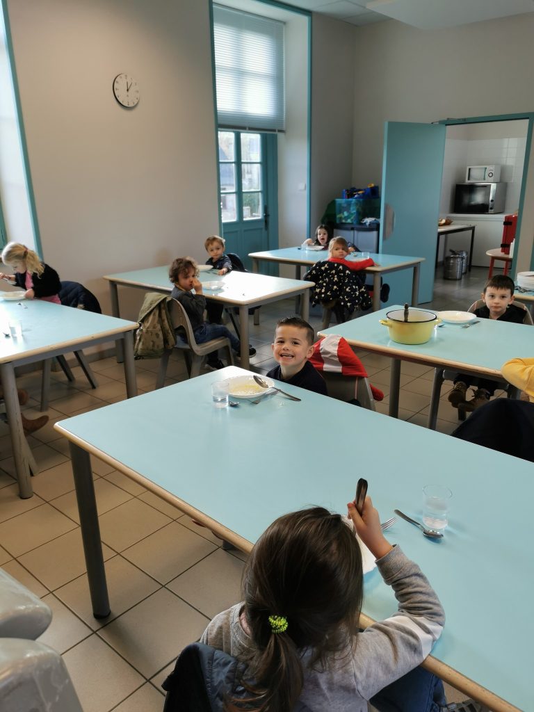 Le restaurant scolaire